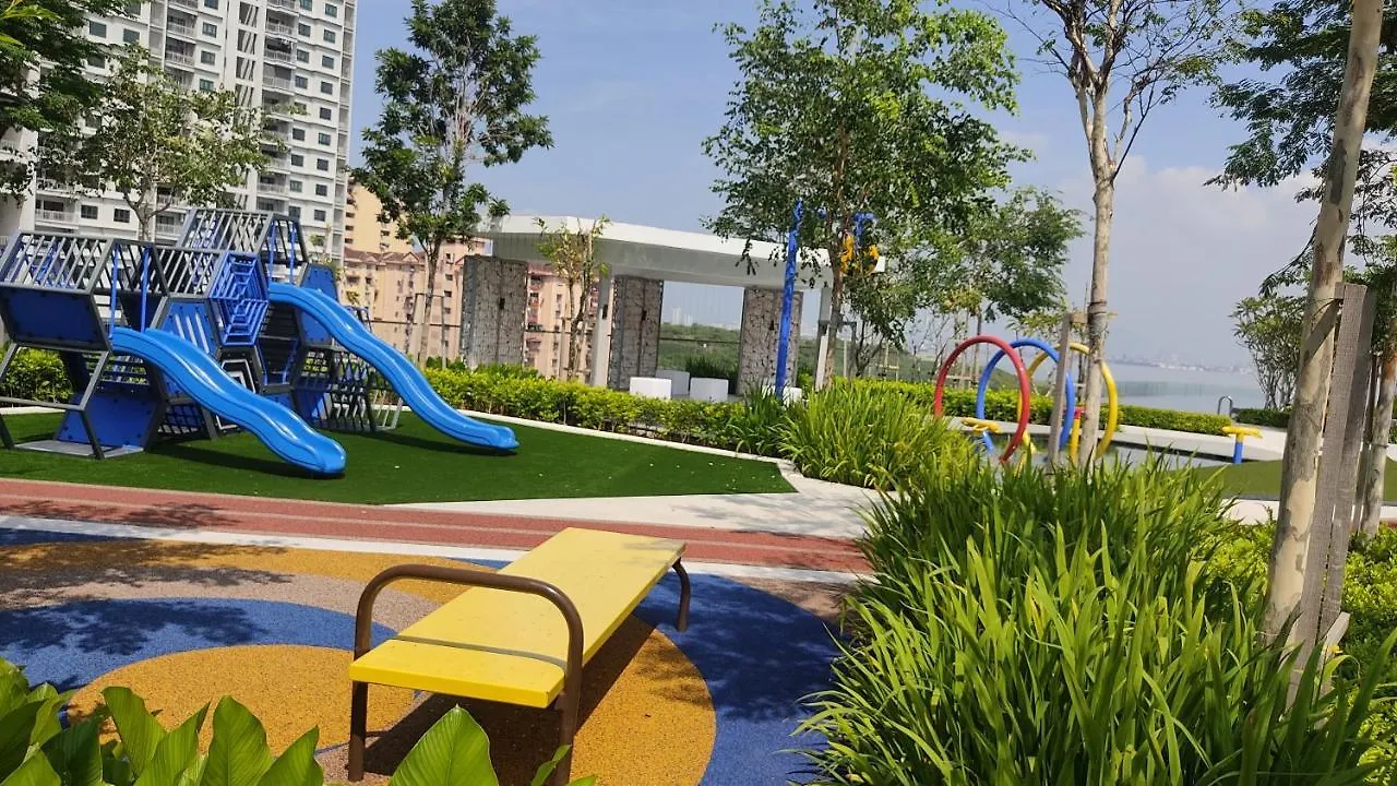 Urban Suites Jsw Studio 3 Rooms Commercial Condo Jelutong 0*,  Malásia